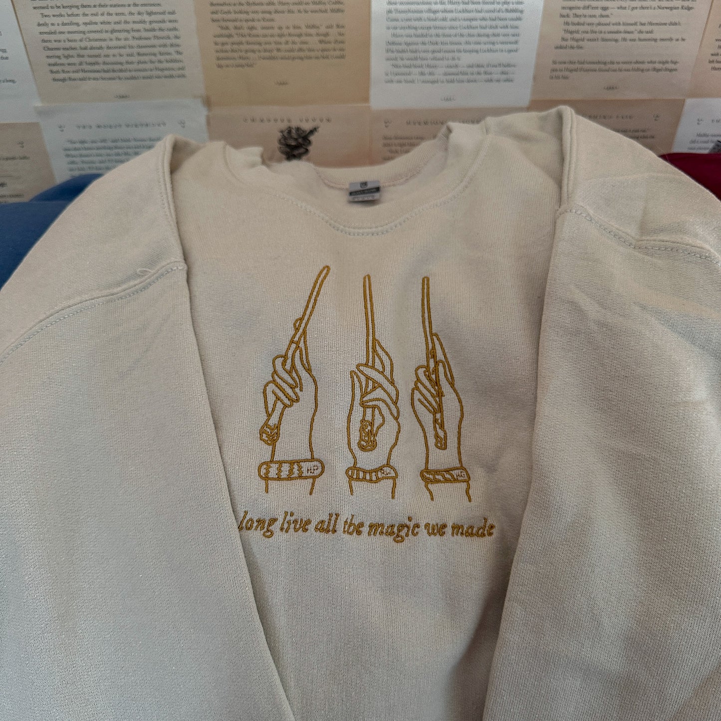 LONG LIVE EMBROIDERED CREWNECK