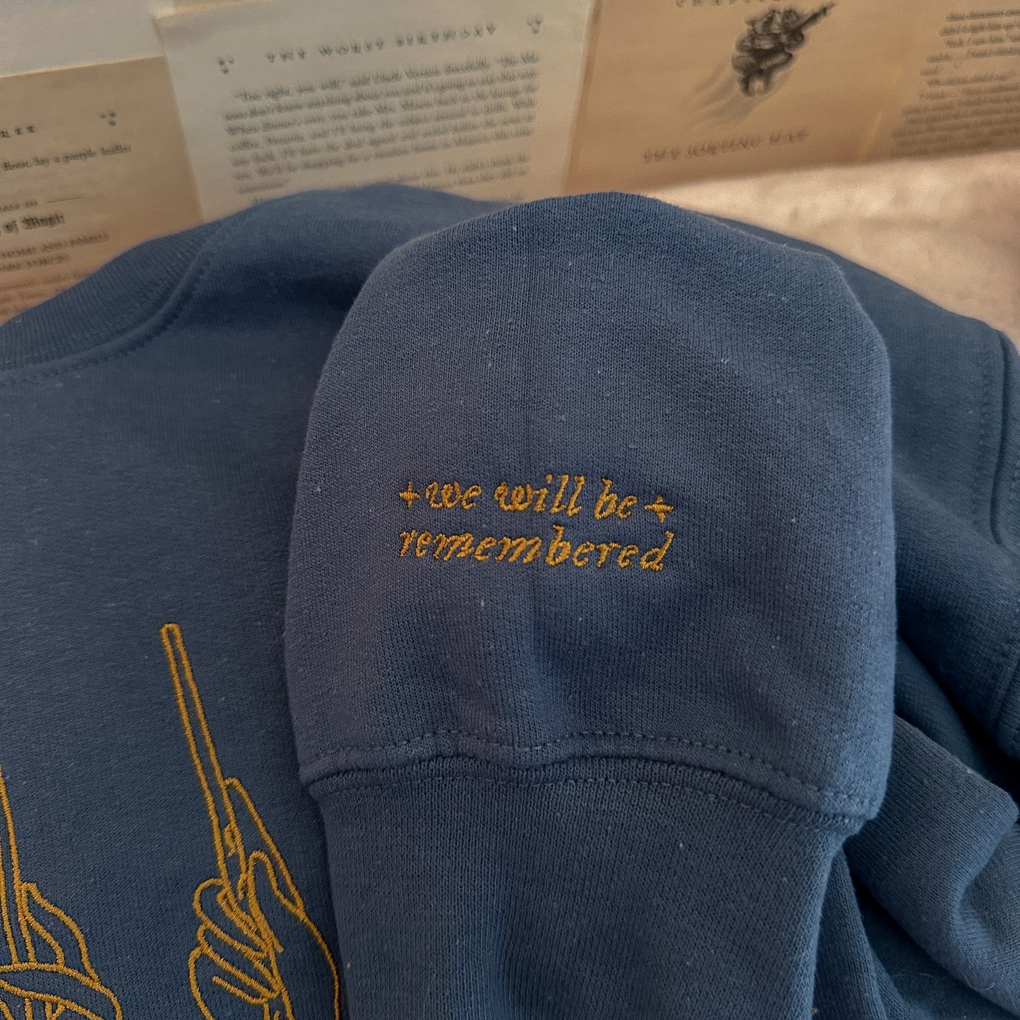 LONG LIVE EMBROIDERED CREWNECK