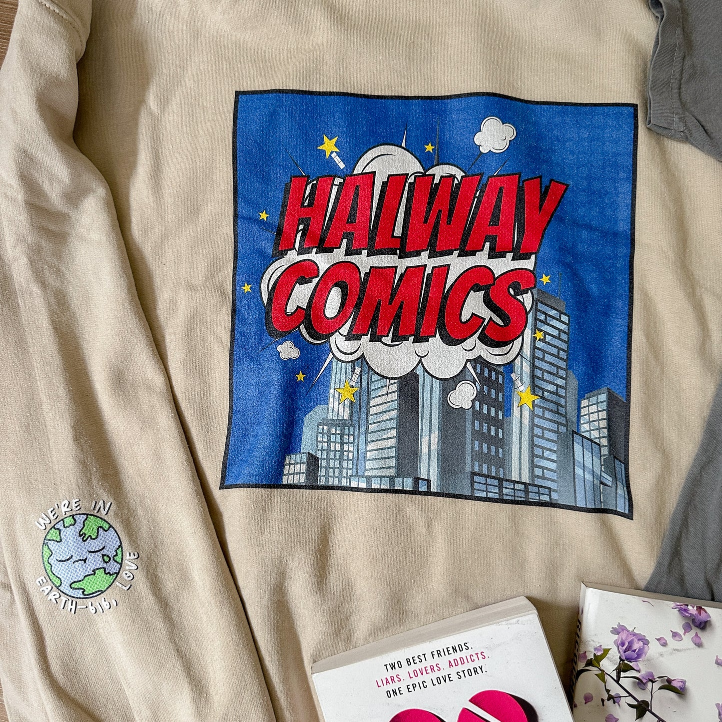 COMICS HOODIE