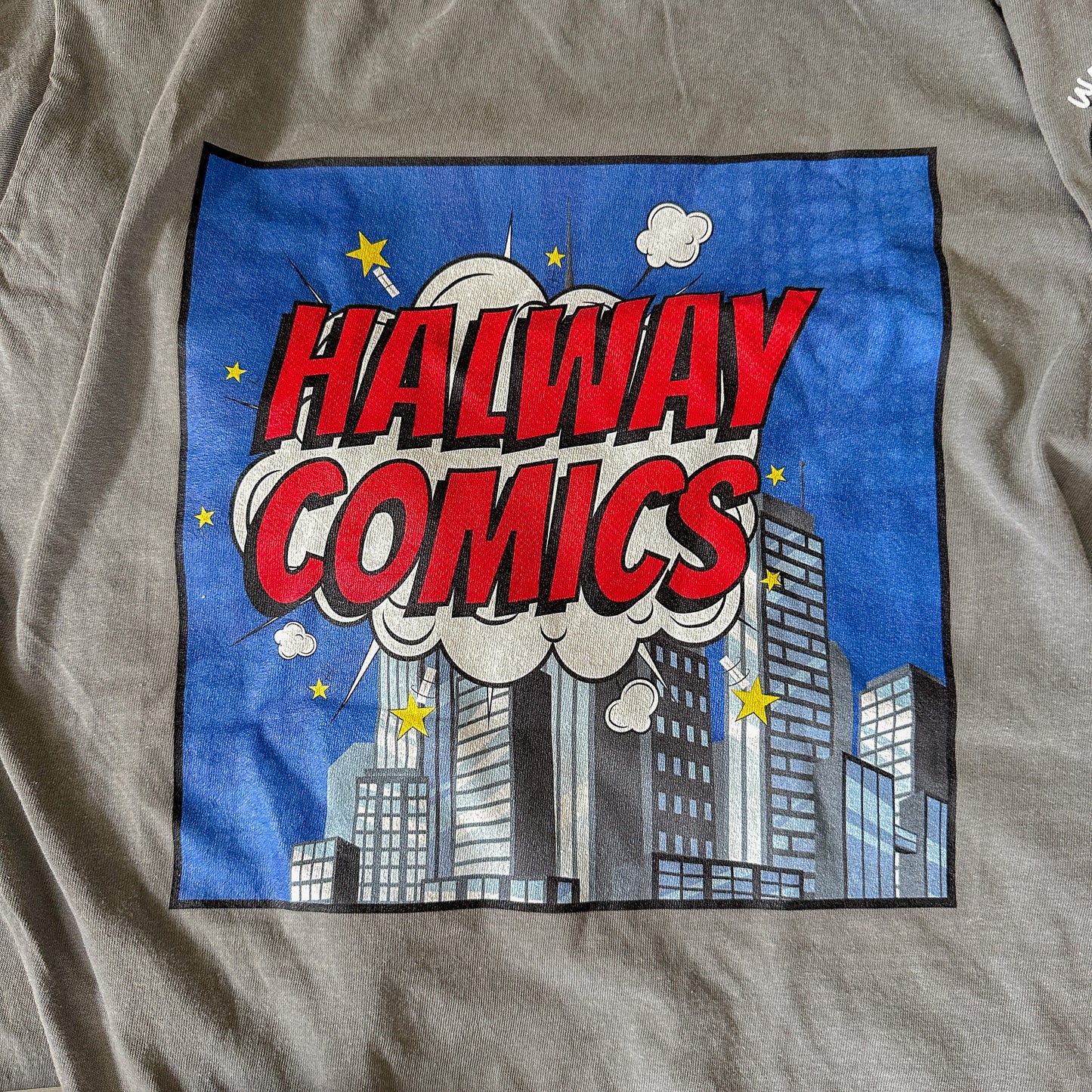 COMICS TEE *WITH FRONT POCKET