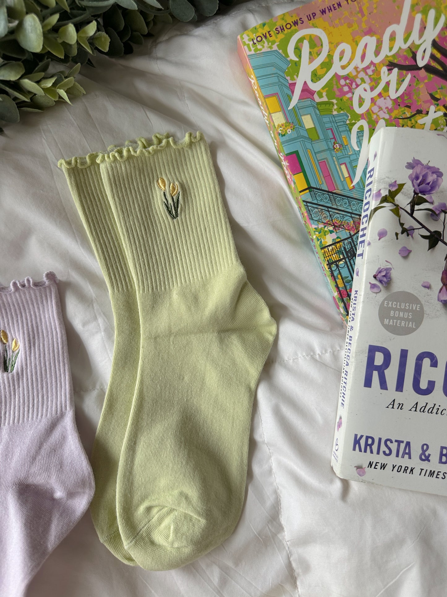 FULL BLOOM CREW SOCKS