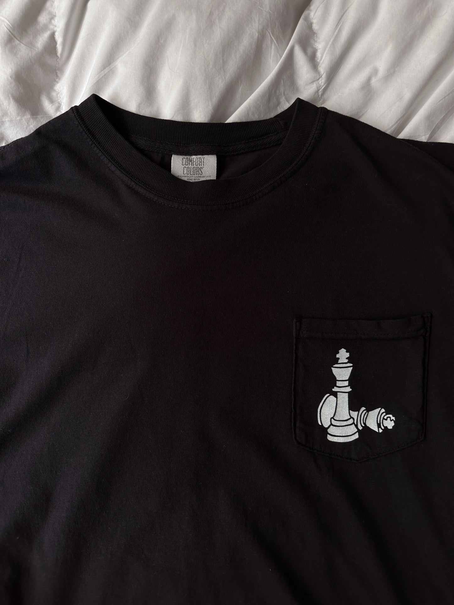 KING ANTISOCIAL CLUB TEE *WITH FRONT POCKET
