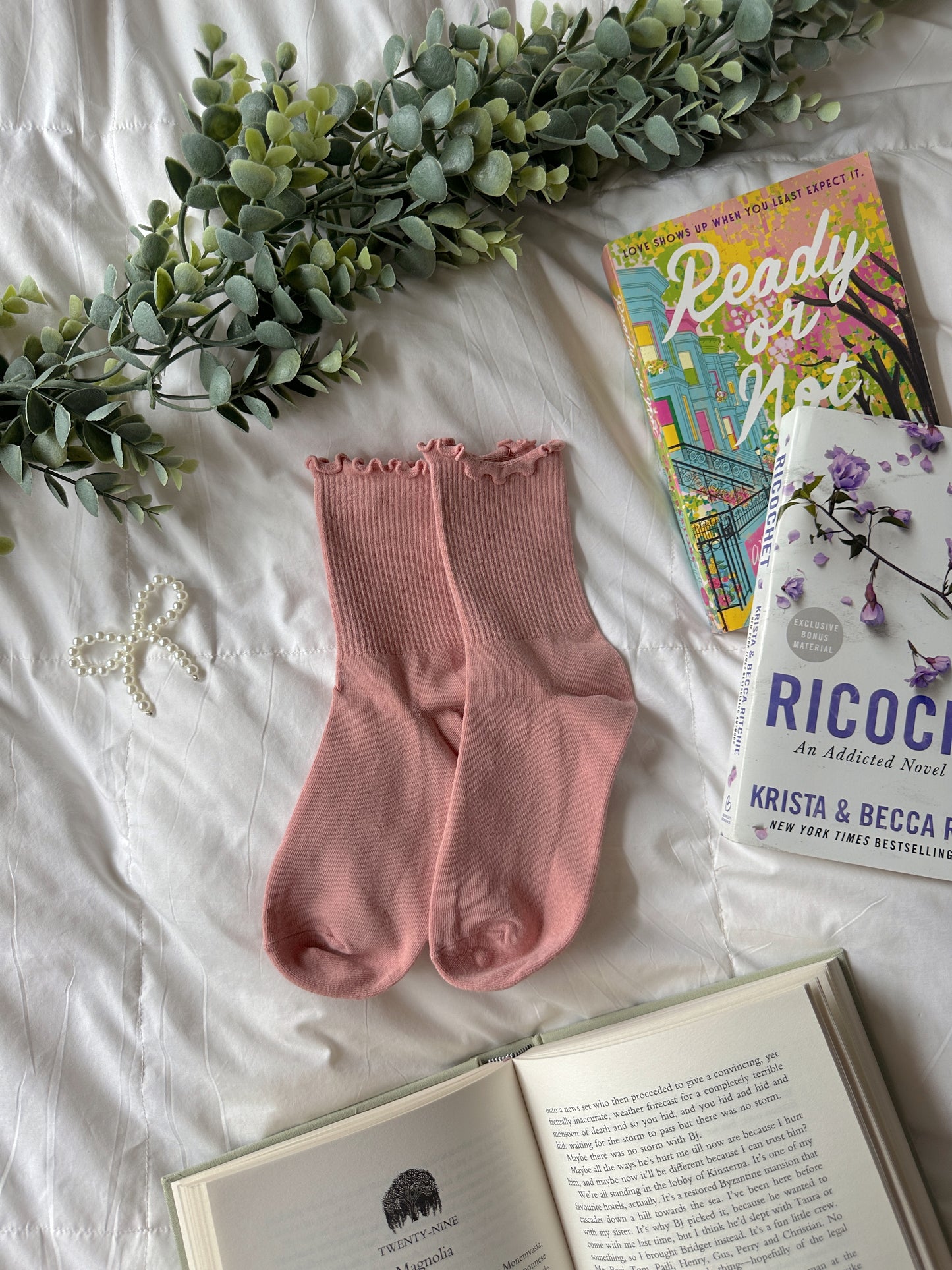 FULL BLOOM CREW SOCKS