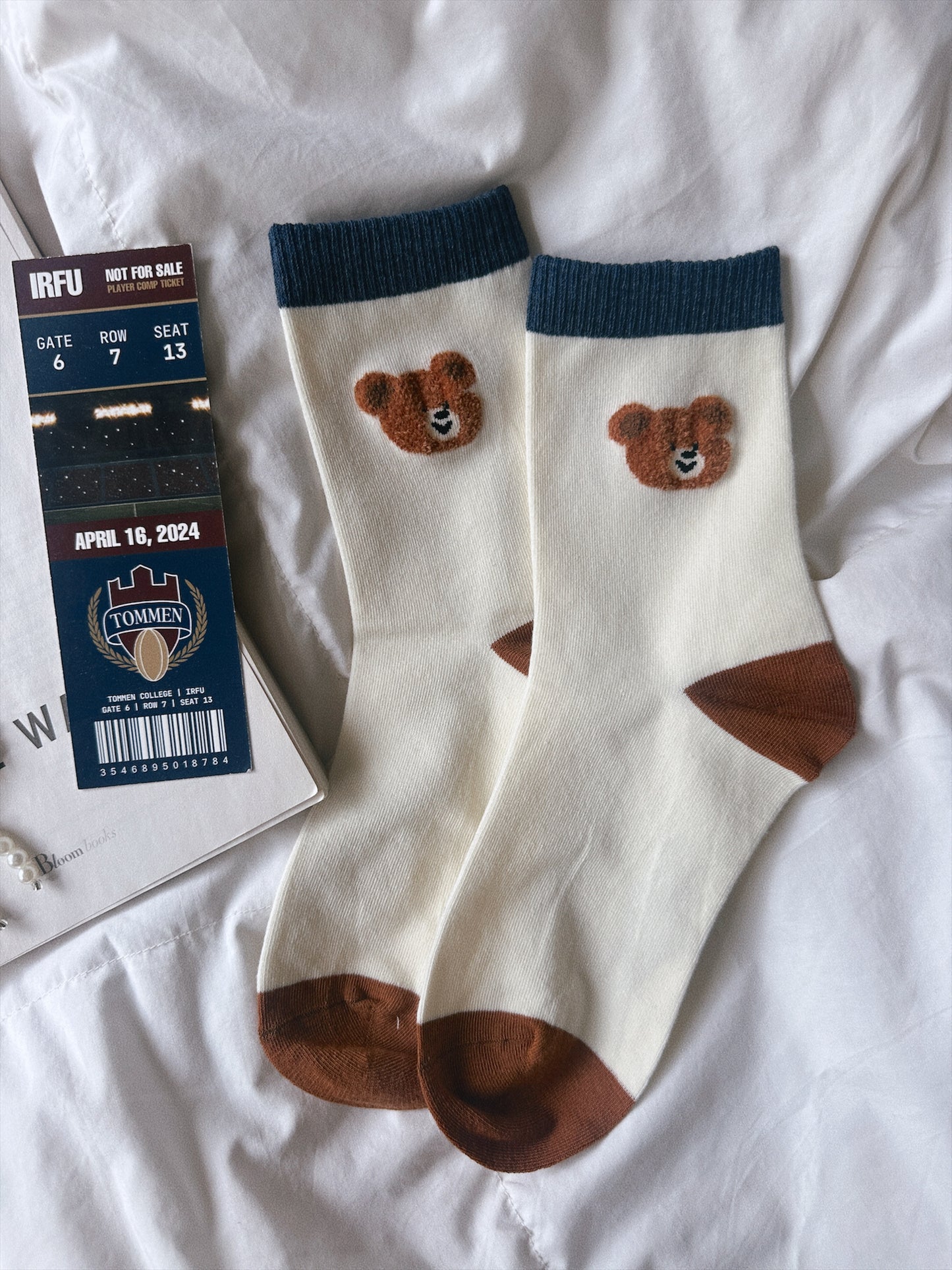 CLAIRE BEAR CREW SOCKS