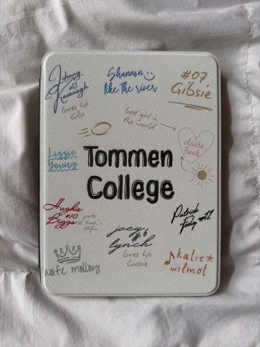 TOMMEN COLLEGE YEARBOOK KINDLE CASE *7 INCH