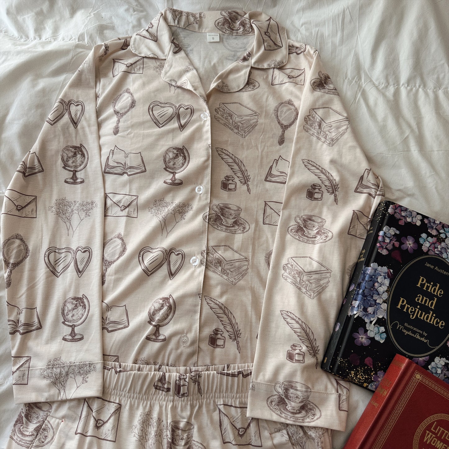 THE ACADEMIA GIRL PAJAMA PANTS SETS