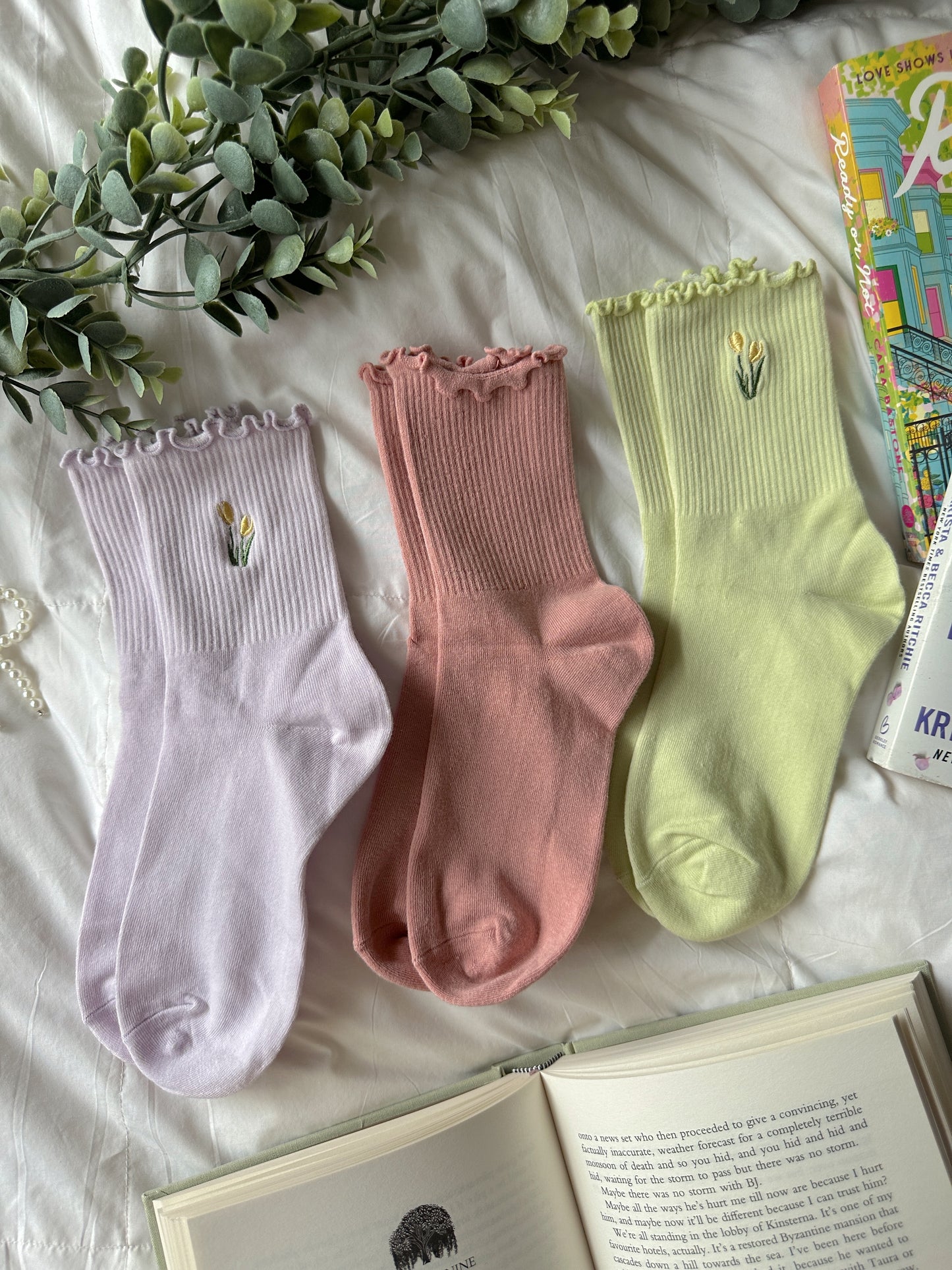 FULL BLOOM CREW SOCKS