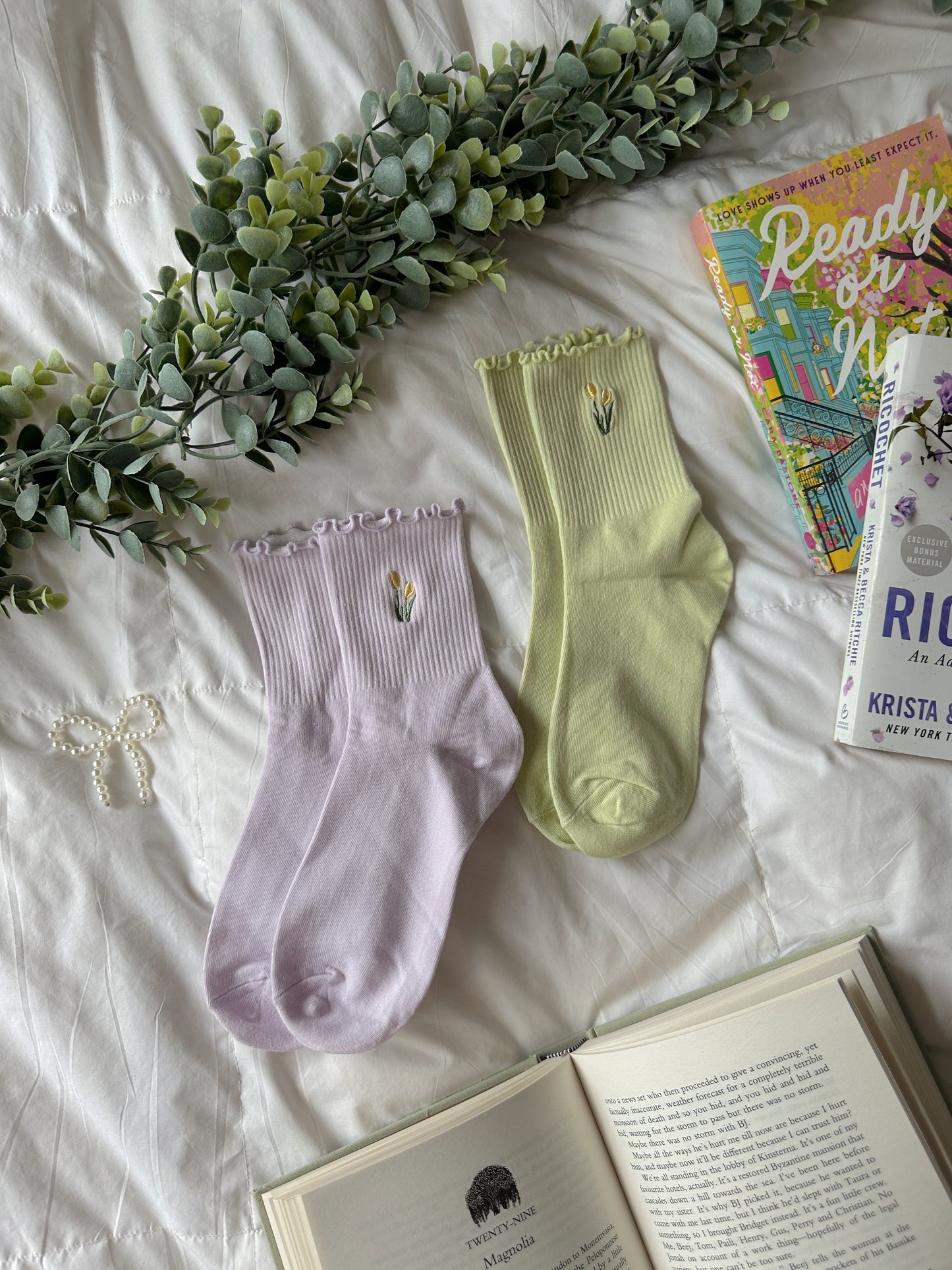 FULL BLOOM CREW SOCKS