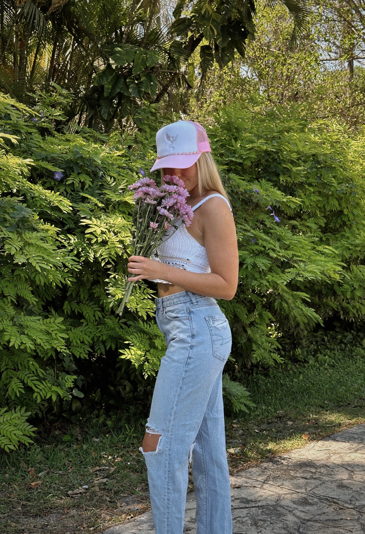 THE FLOWER-LOVING WYVERN TRUCKER HAT