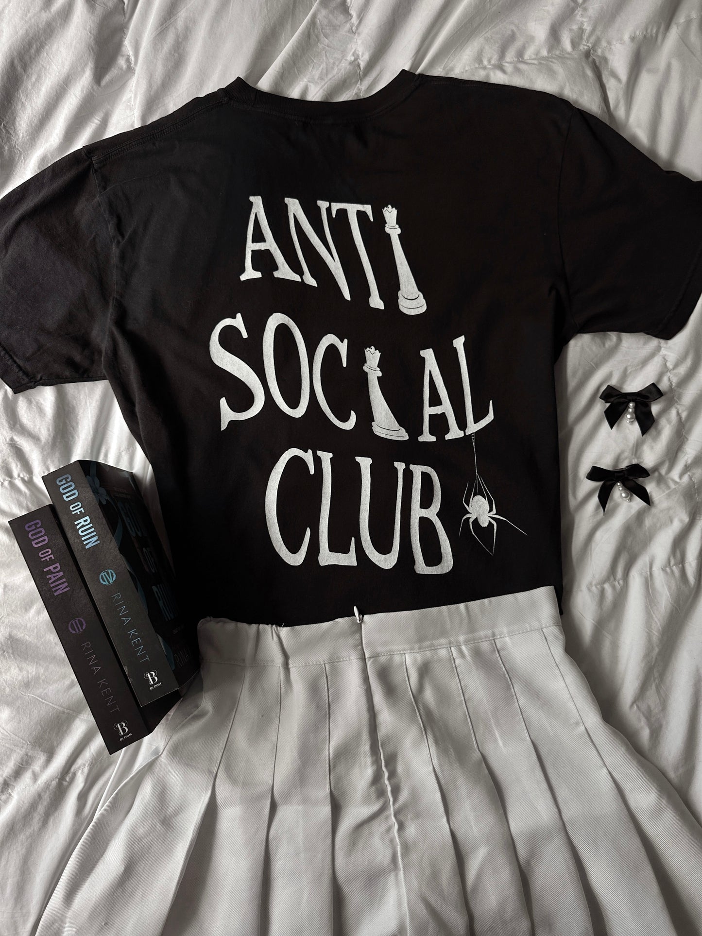 KING ANTISOCIAL CLUB TEE *WITH FRONT POCKET