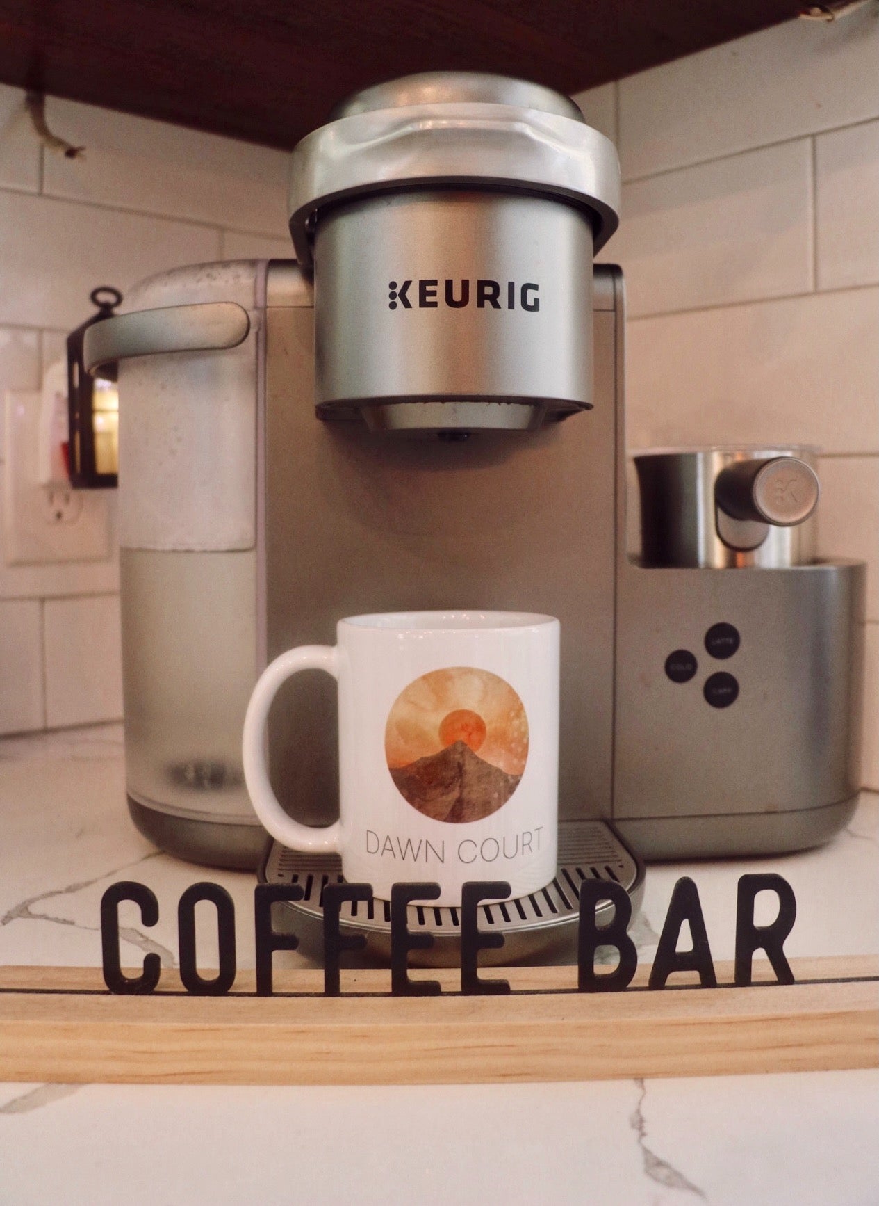 LEO X DAWN COURT MUG