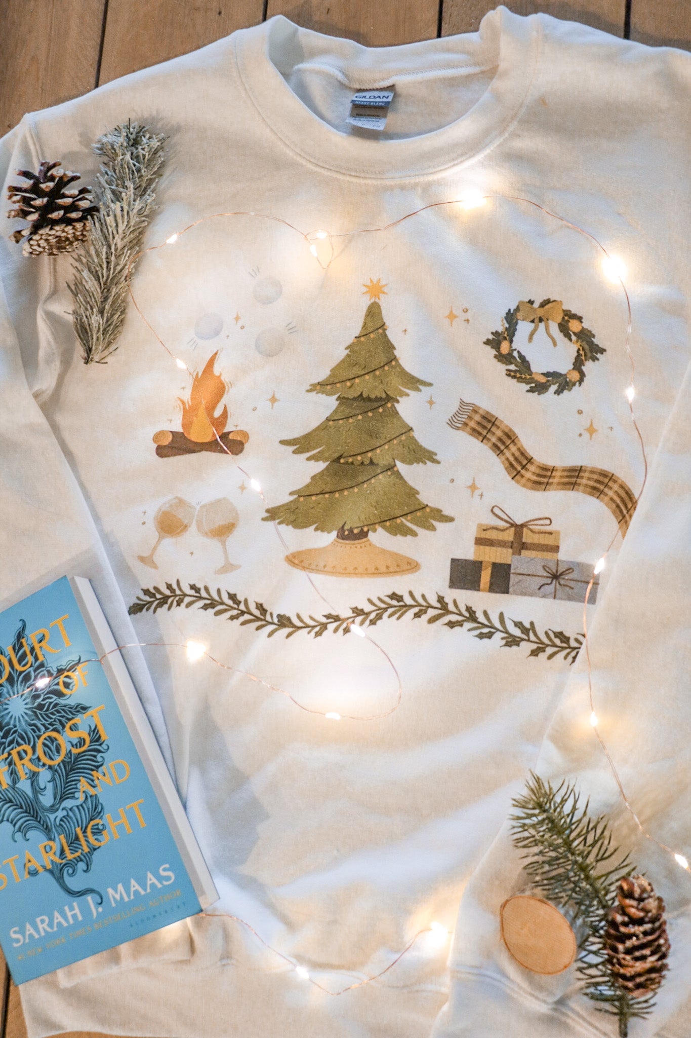 WINTER SOLSTICE IN VELARIS CREWNECK