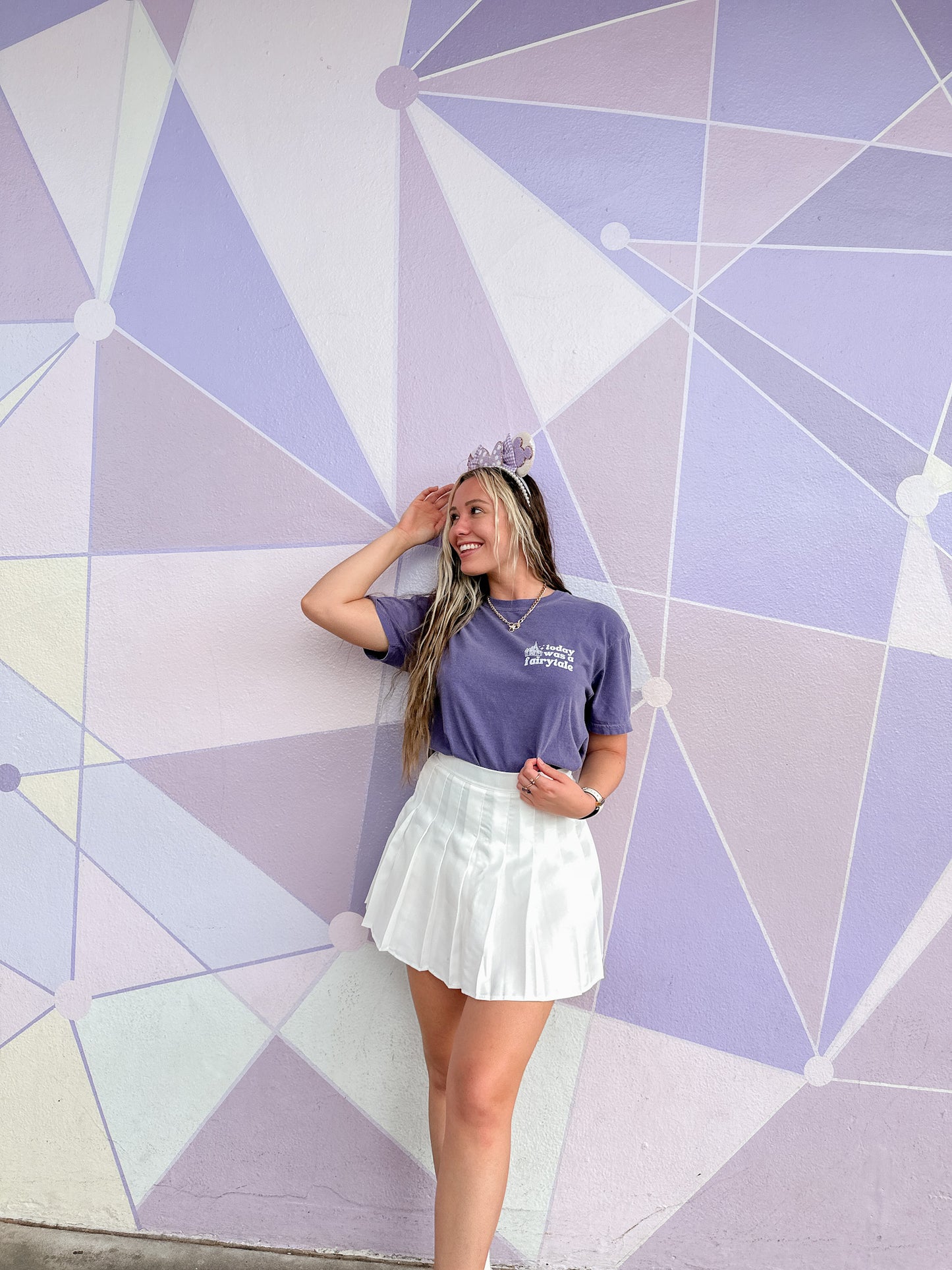 MAGIC IN THE AIR TEE