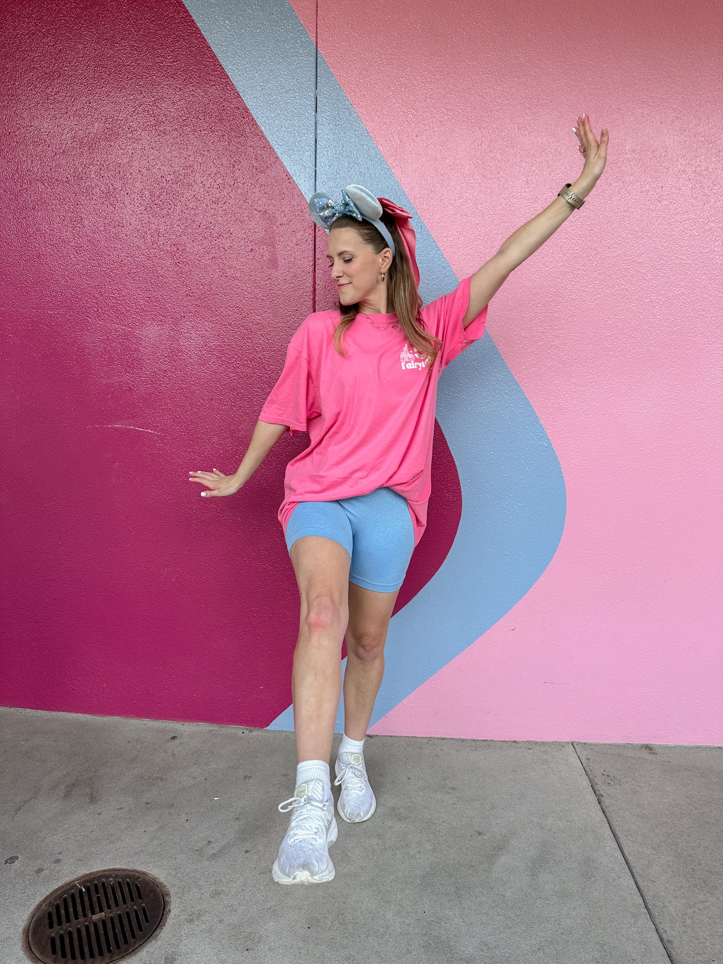 MAGIC IN THE AIR TEE