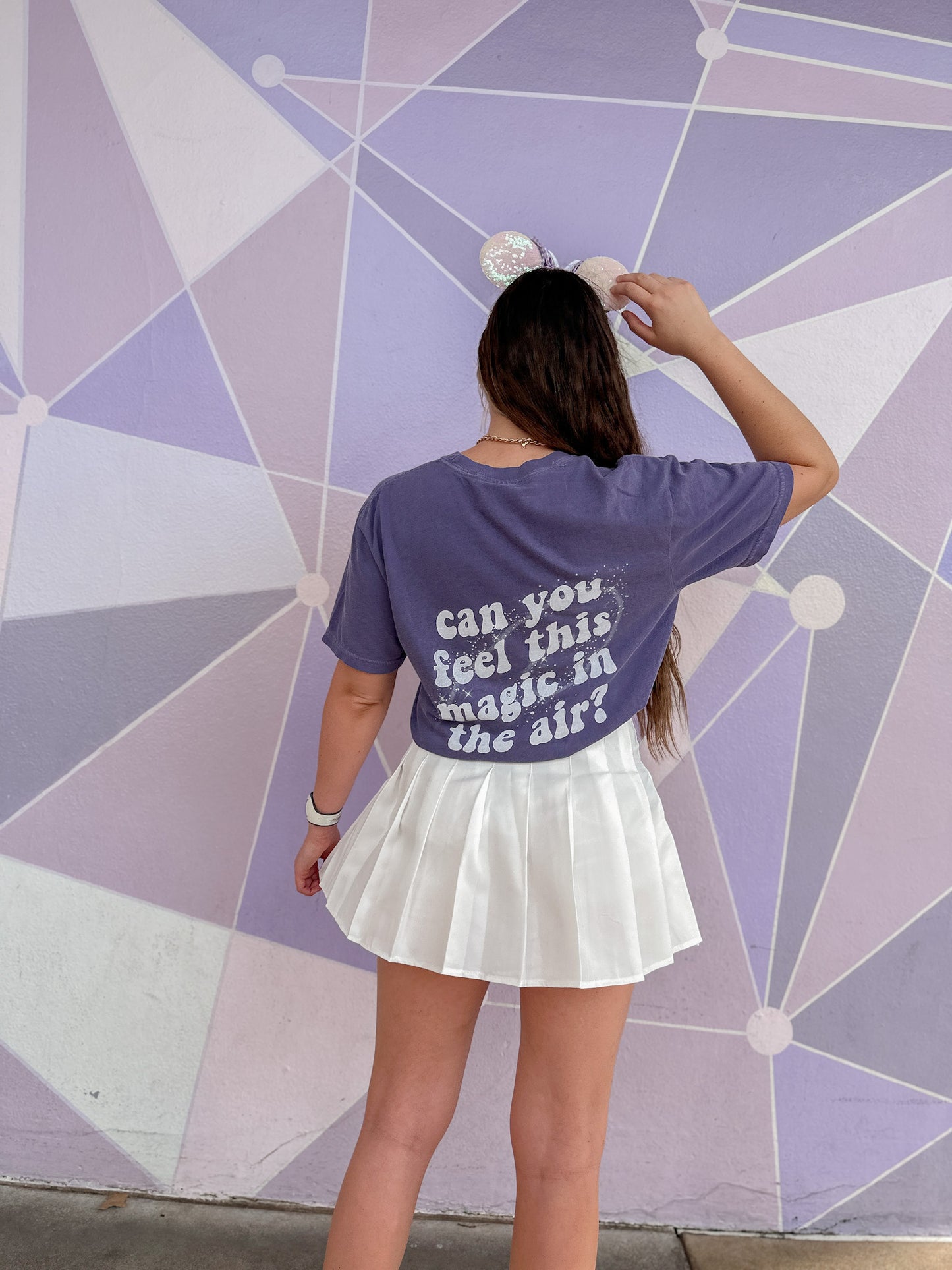 MAGIC IN THE AIR TEE