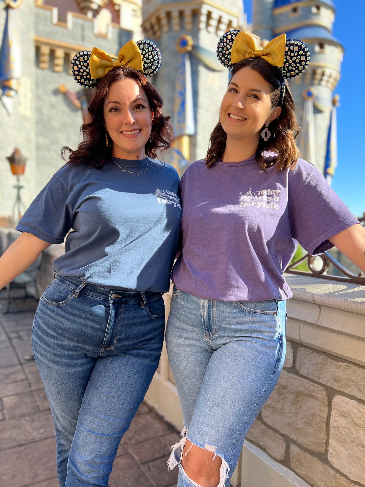 MAGIC IN THE AIR TEE