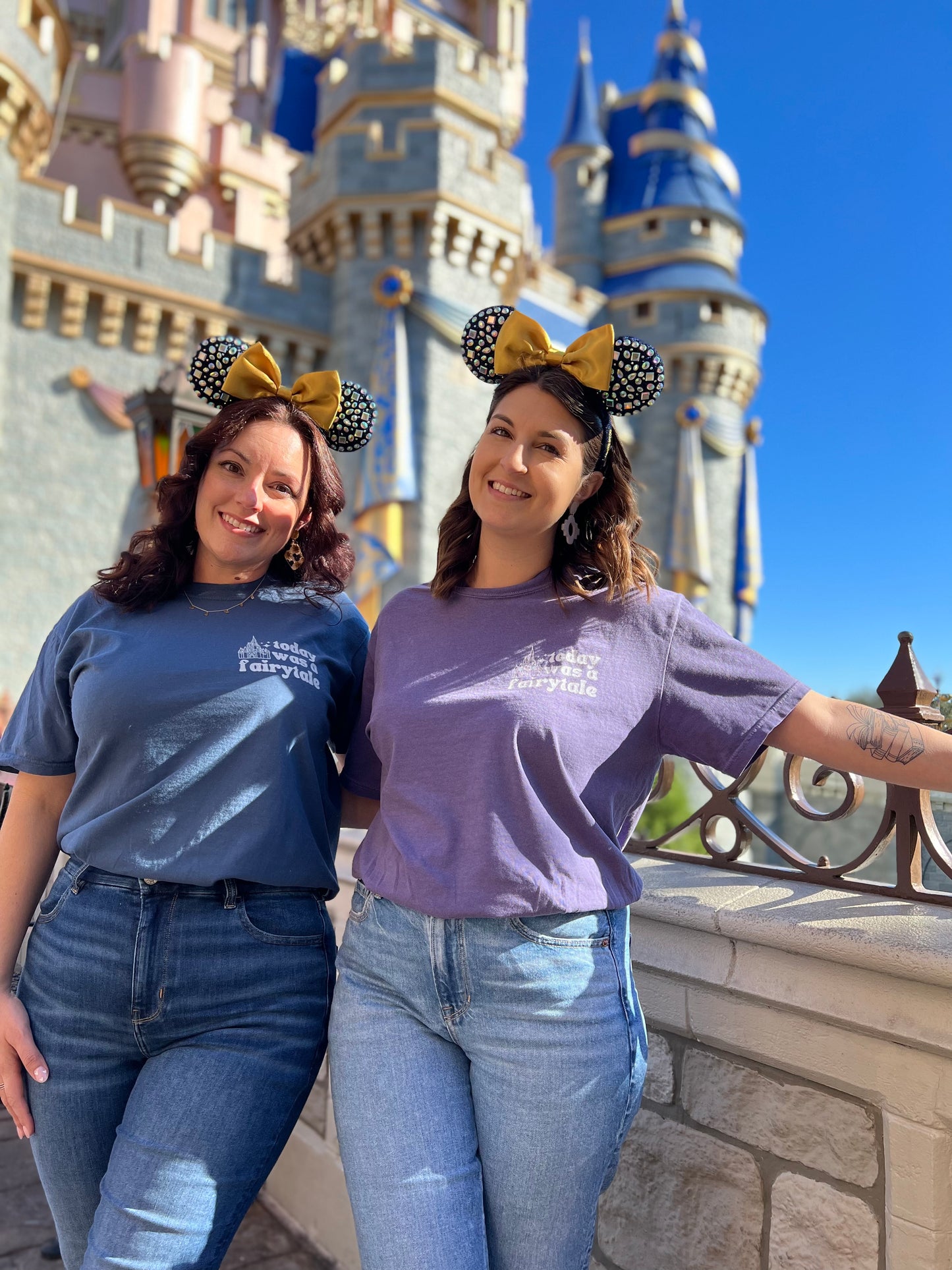 MAGIC IN THE AIR TEE