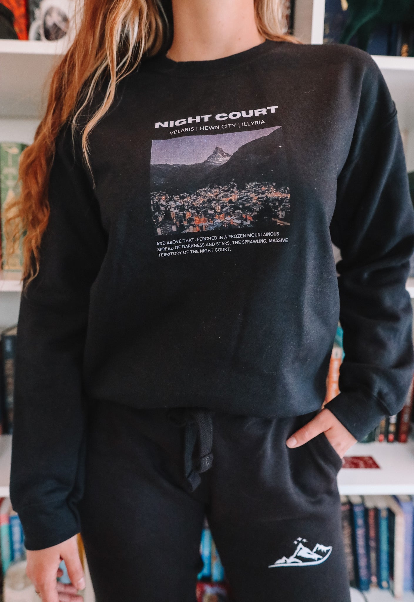 LOCATIONS CREWNECK