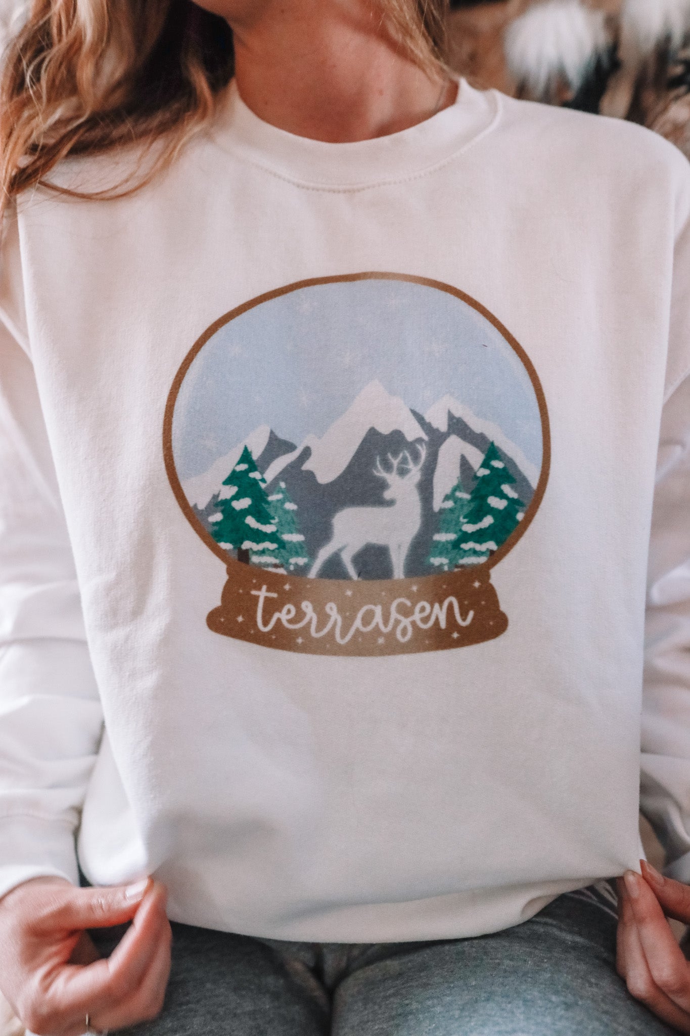 YULEMAS IN TERRASEN CREWNECK