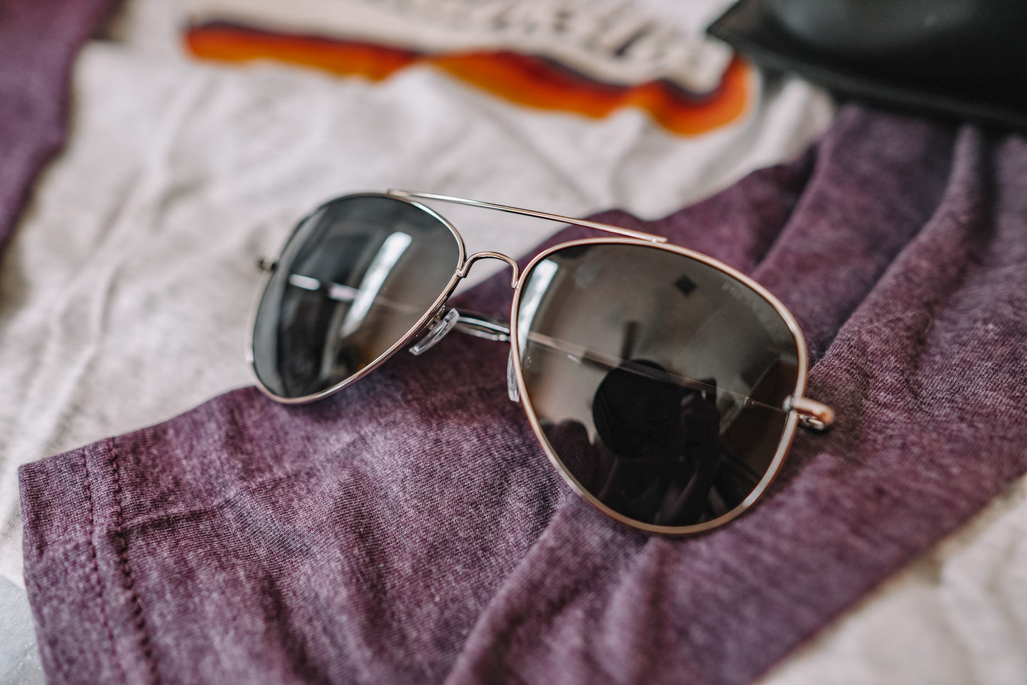 80s SUNGLASSES