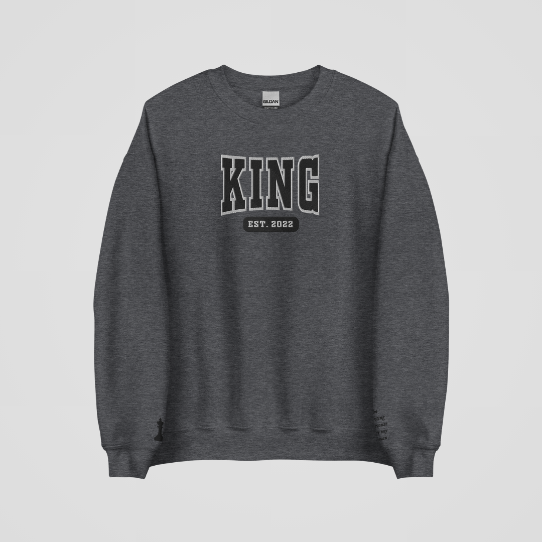 ROYAL COLLEGIATE EMBROIDERED CREWNECK *JONATHAN KING EDITION