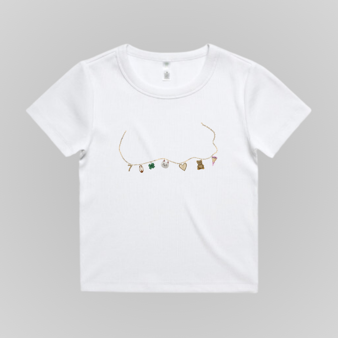 TOMMEN CHARM NECKLACES BABY TEE