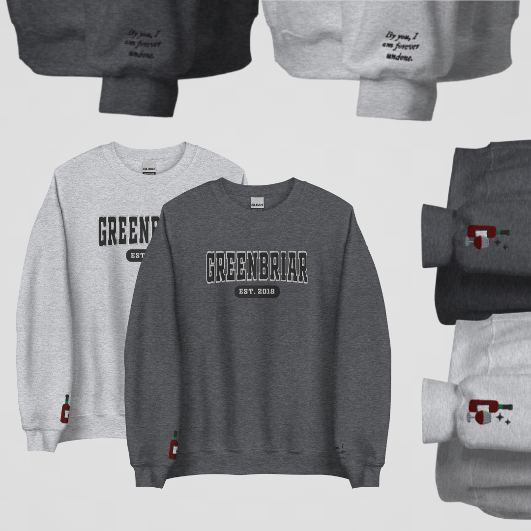 COLLEGIATE EMBROIDERED CREWNECK *CRUEL PRINCE EDITION