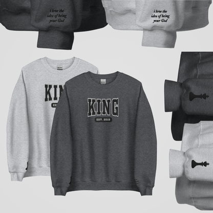 COLLEGIATE EMBROIDERED CREWNECK *ROYAL ELITE HORSEMEN EDITION