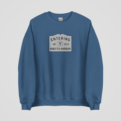 ENTERING KNOTTS HARBOR EMBROIDERED CREWNECK