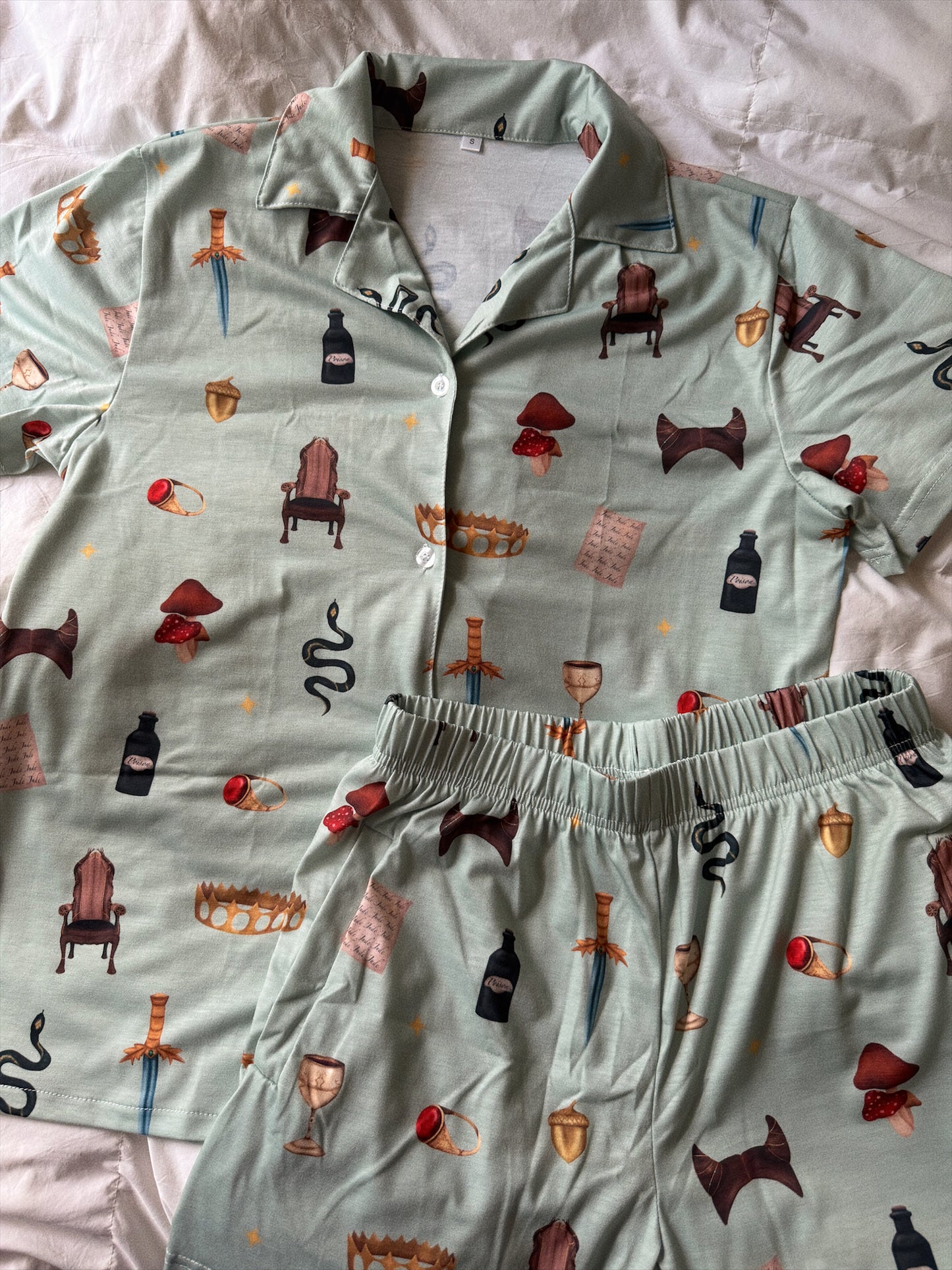 CRUEL PRINCE PAJAMA SHORTS SET