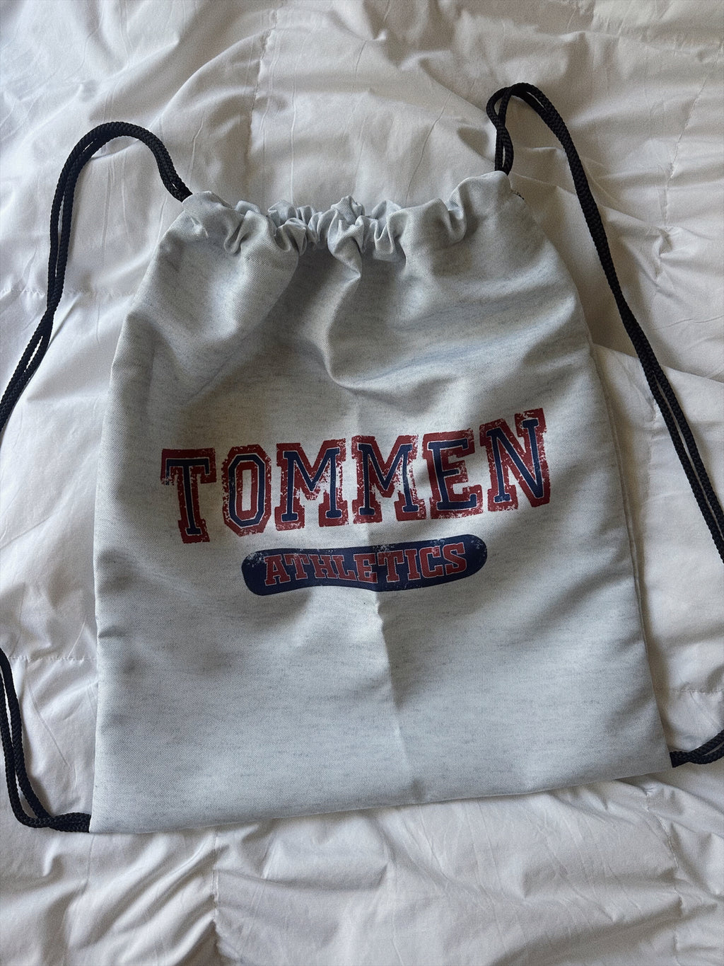 TOMMEN ATHLETICS DRAWSTRING BAG
