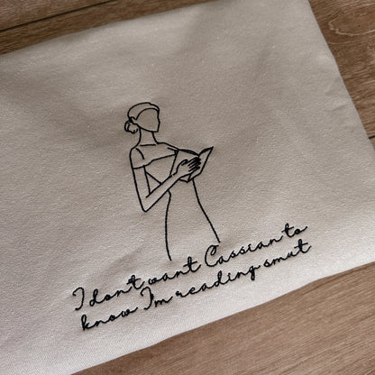 READING SMUT EMBROIDERED CREWNECK