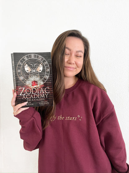 DEFY THE STARS EMBROIDERED CREWNECK