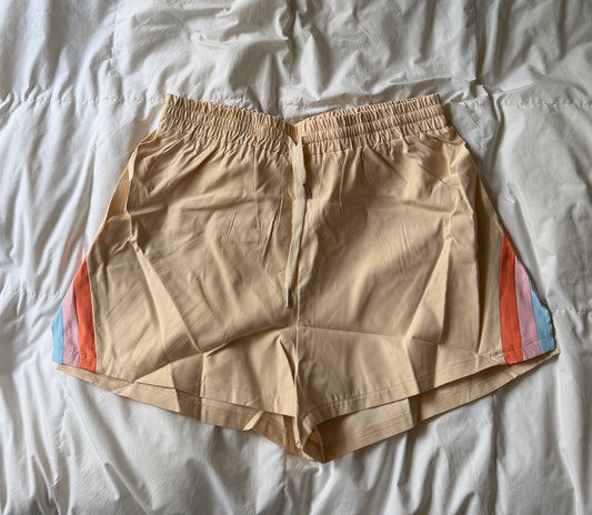HILLS SHORTS