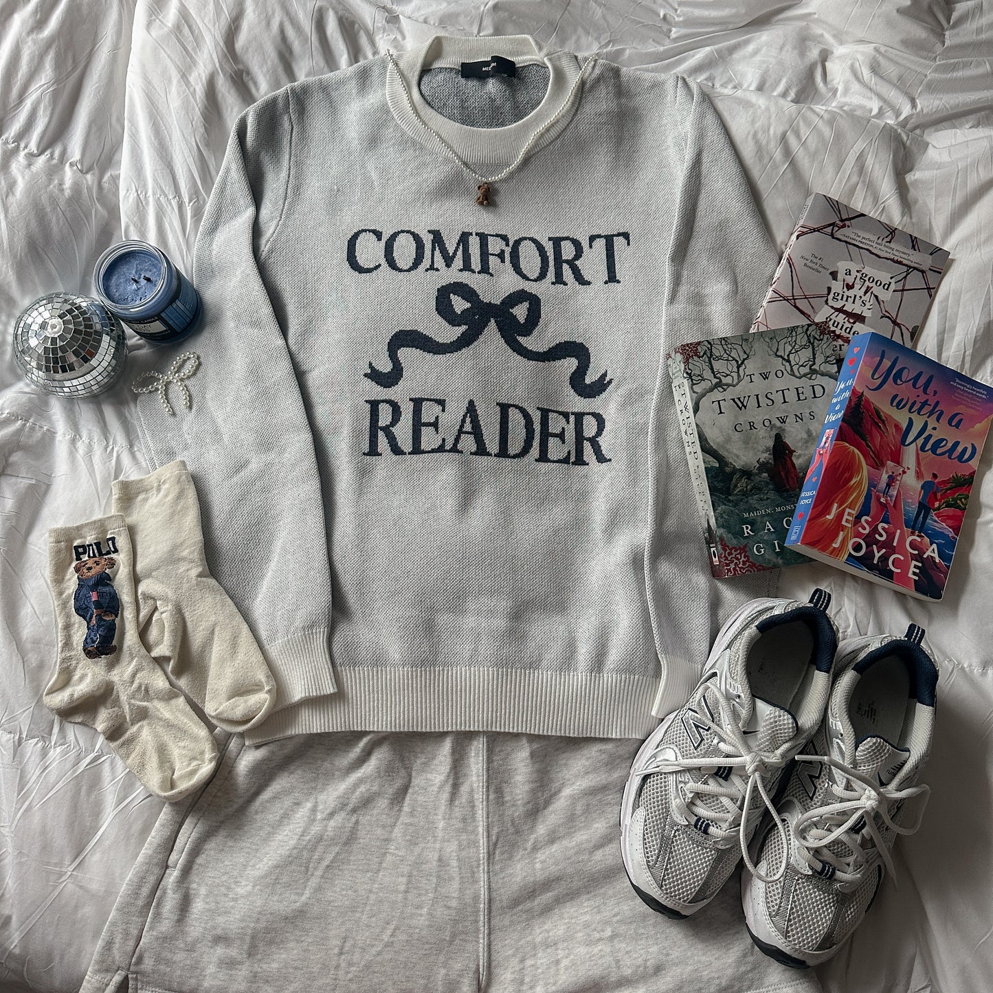 COMFORT READER KNIT SWEATER