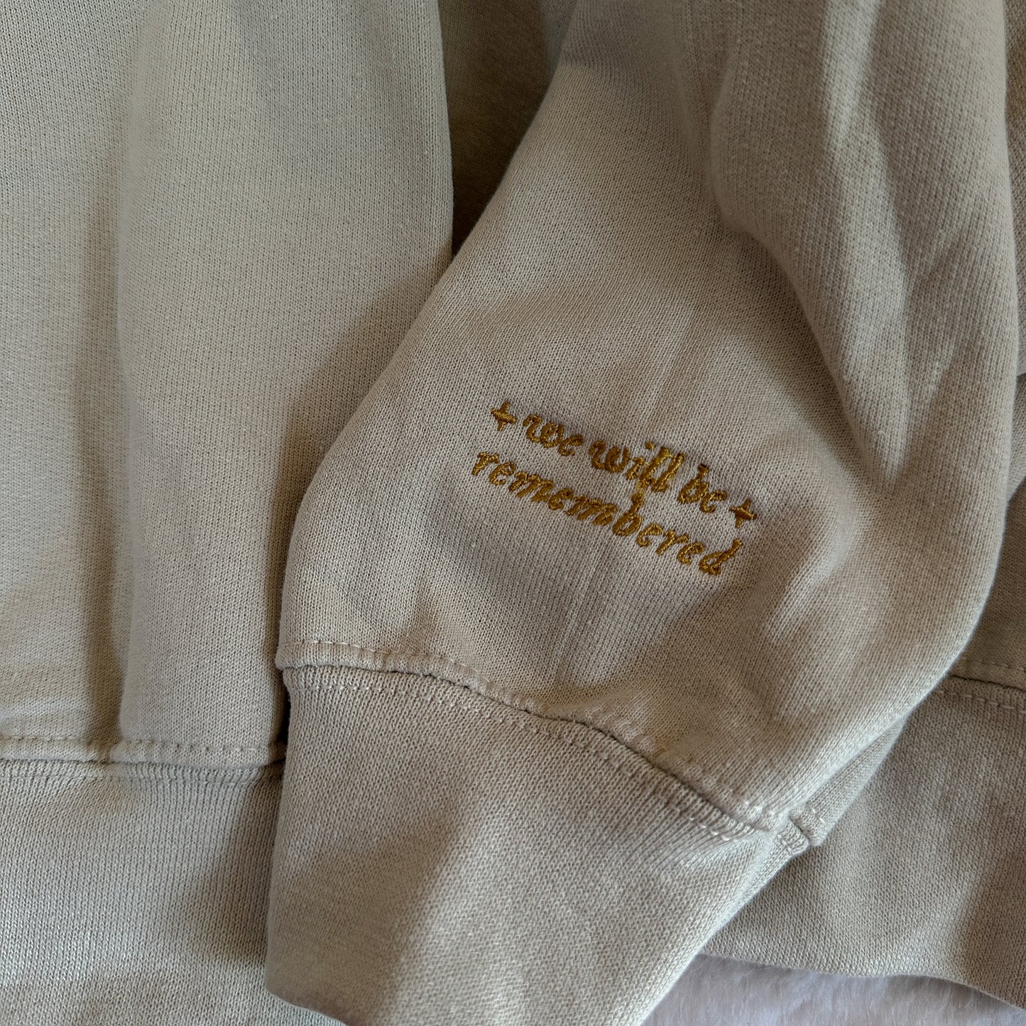 LONG LIVE EMBROIDERED CREWNECK