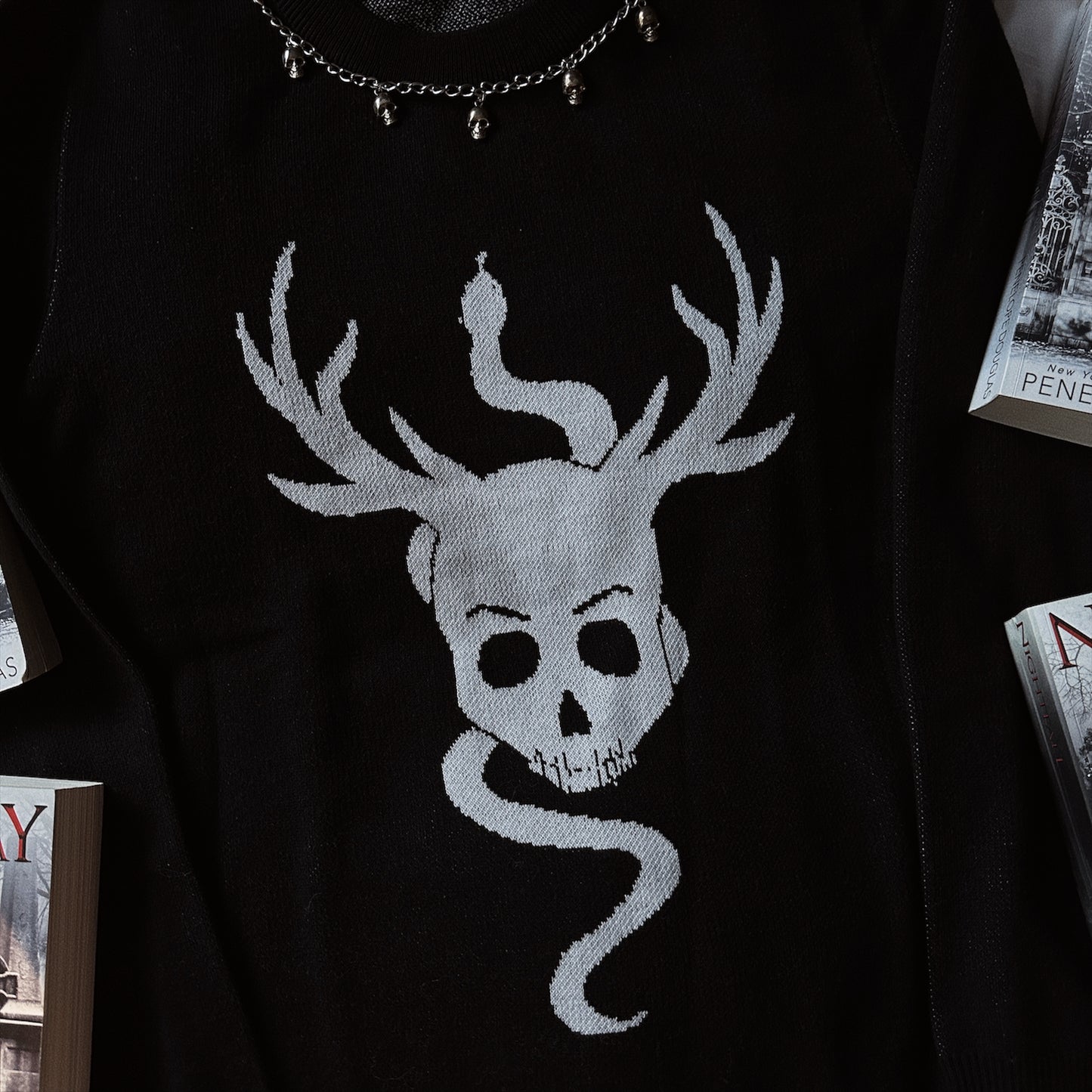 LAPPEL DU VIDE (CALL OF THE VOID) KNIT SWEATER