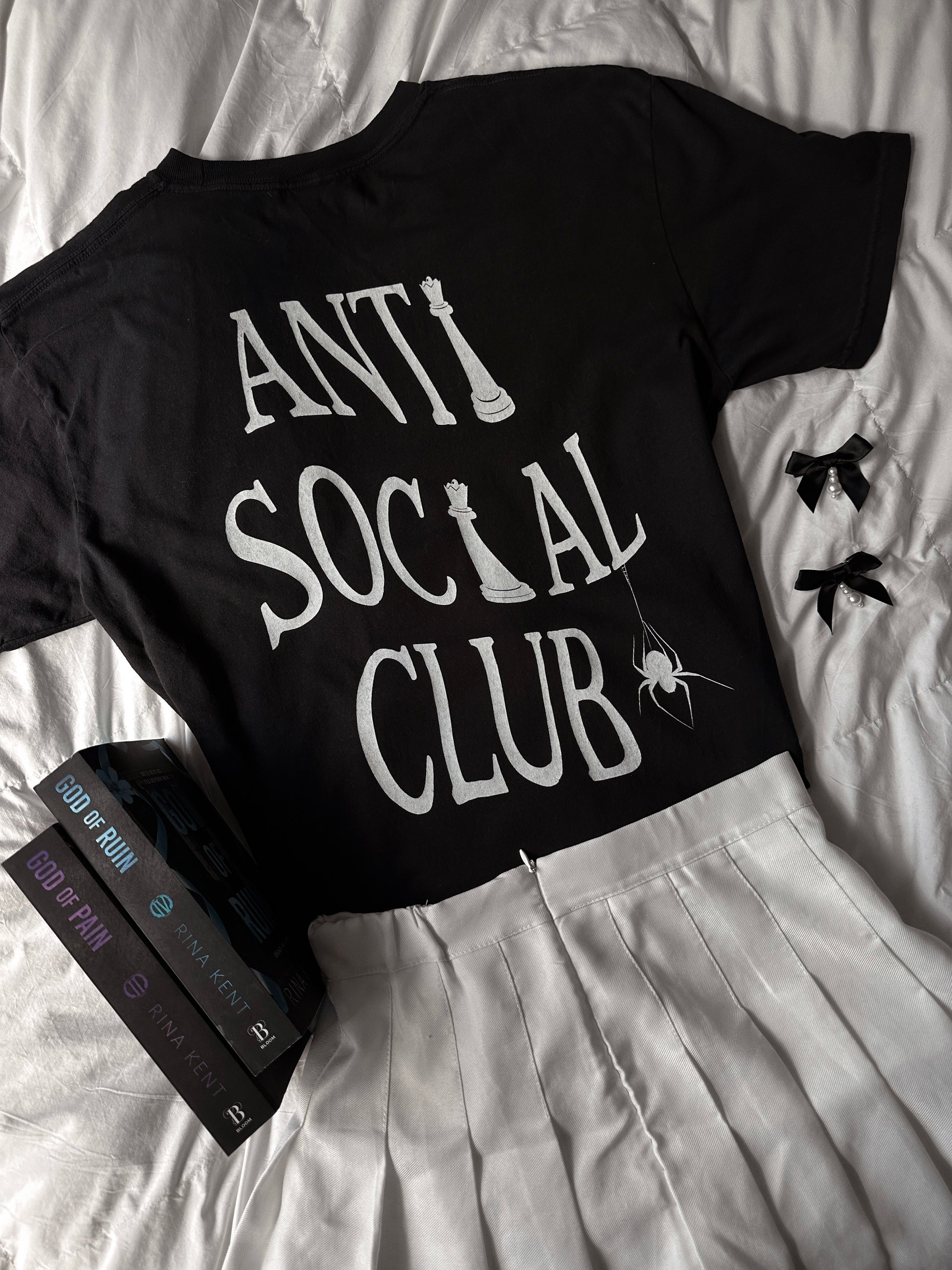 KING ANTISOCIAL CLUB TEE *WITH FRONT POCKET