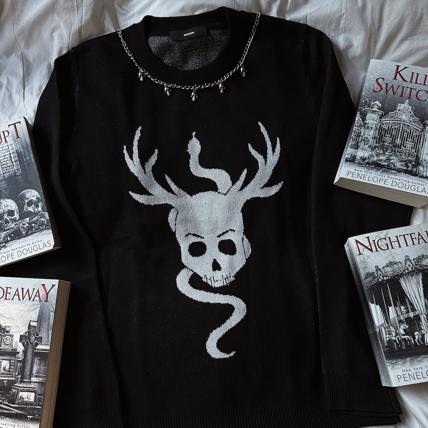 LAPPEL DU VIDE (CALL OF THE VOID) KNIT SWEATER