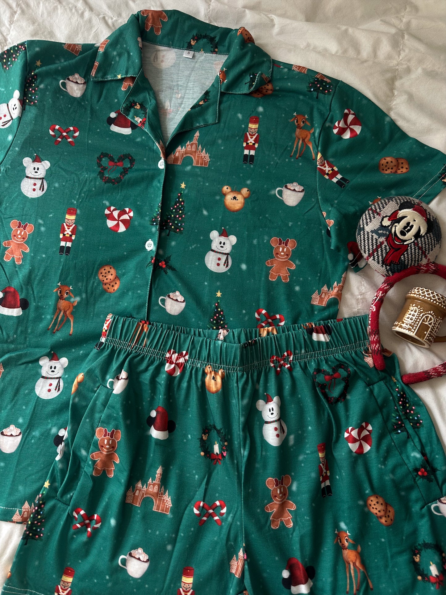 VERY MERRY CHRISTMAS PAJAMA SHORTS SET