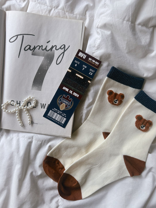 CLAIRE BEAR CREW SOCKS