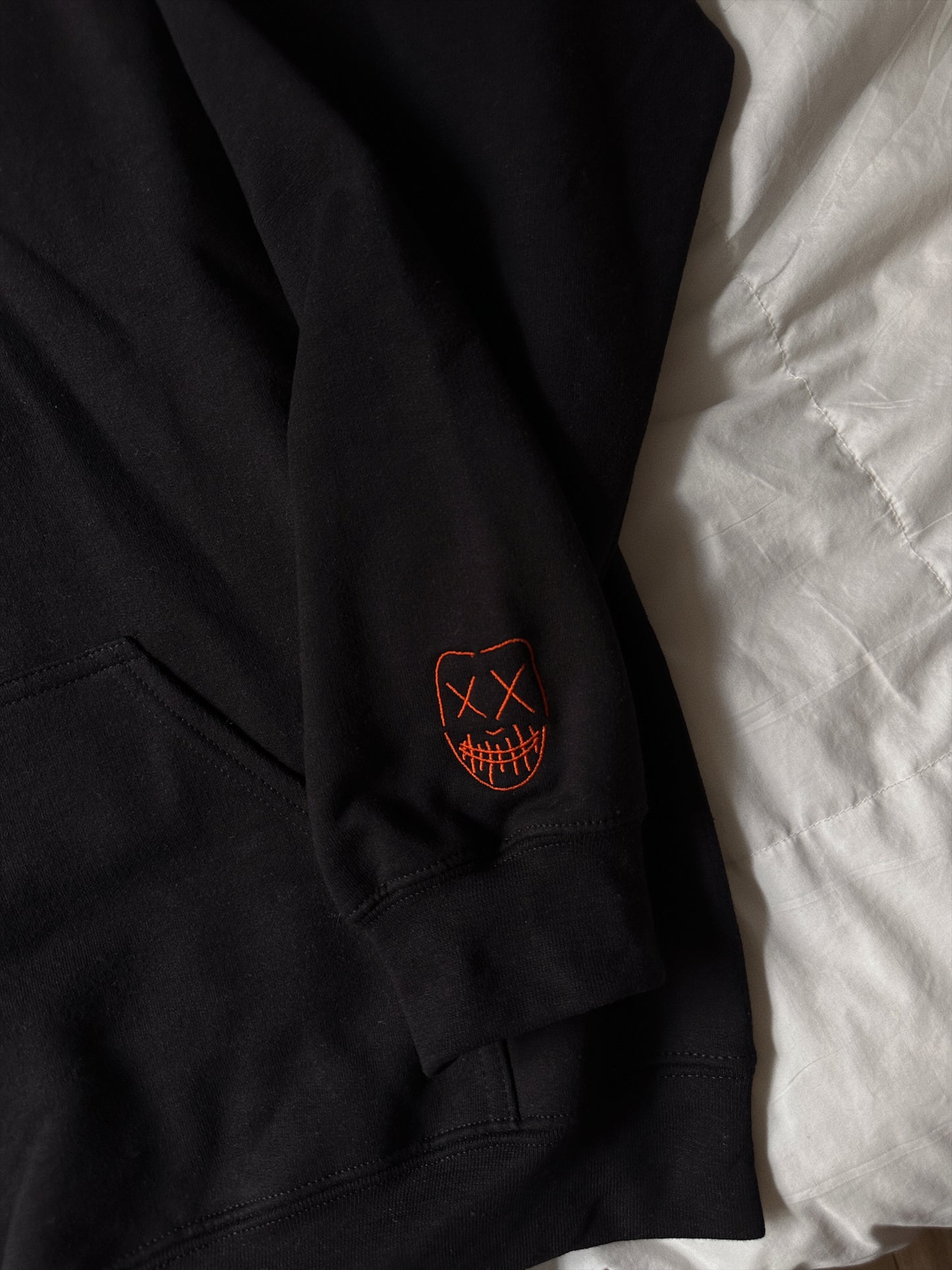 HEATHENS EMBROIDERED HOODIE