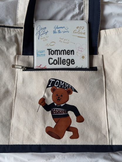 TOMMEN BEAR CANVAS ZIPPERED TOTE BAG