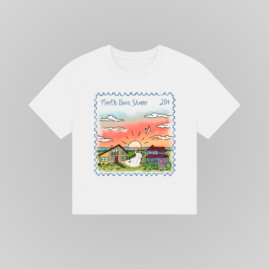 BEAR SHORES CROP TEE