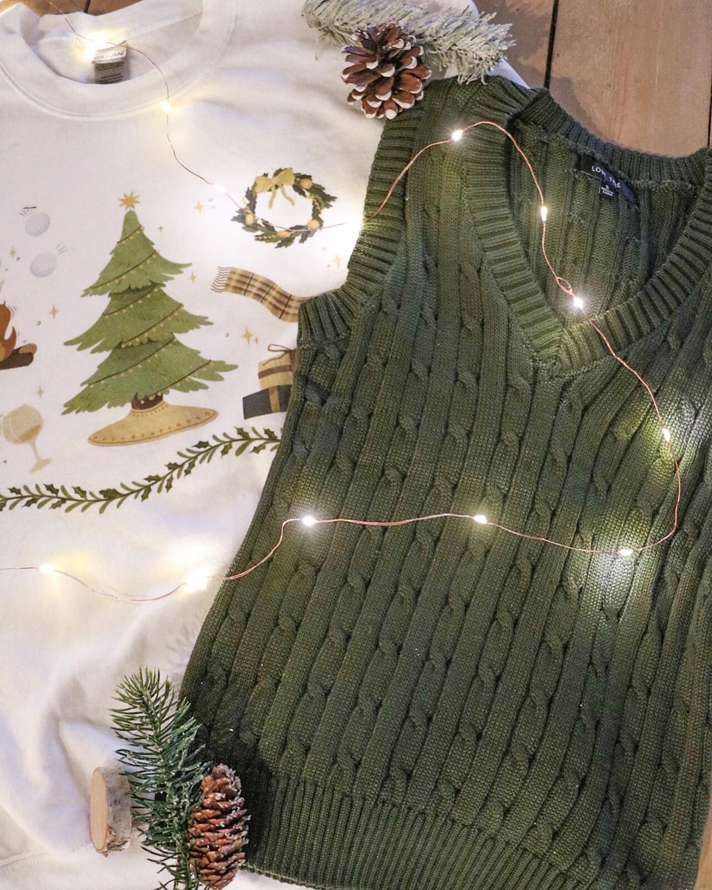 LADY OF WINTER SWEATER VEST IN EVERGREEN