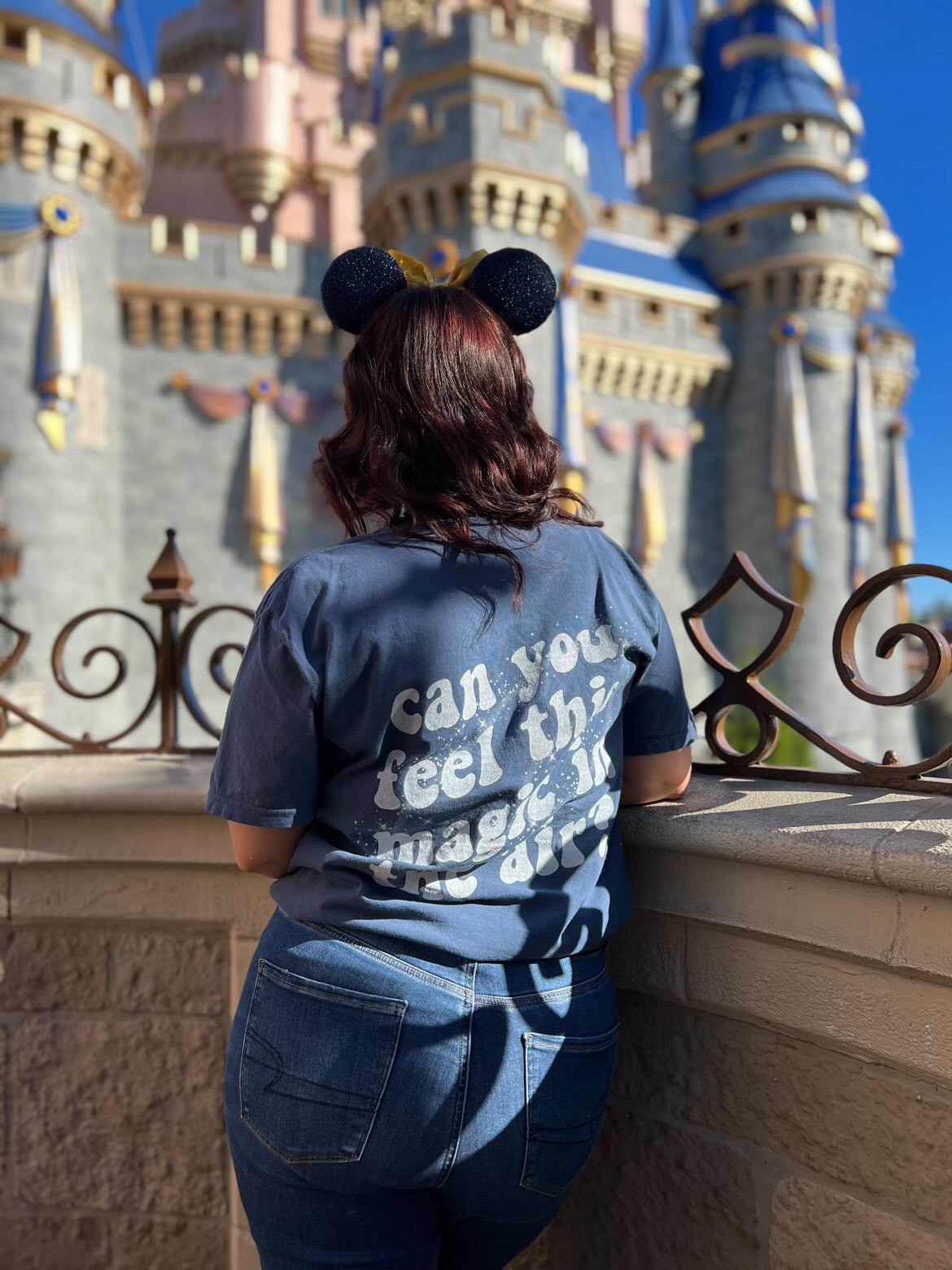 MAGIC IN THE AIR TEE