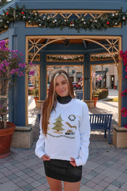 WINTER SOLSTICE IN VELARIS CREWNECK