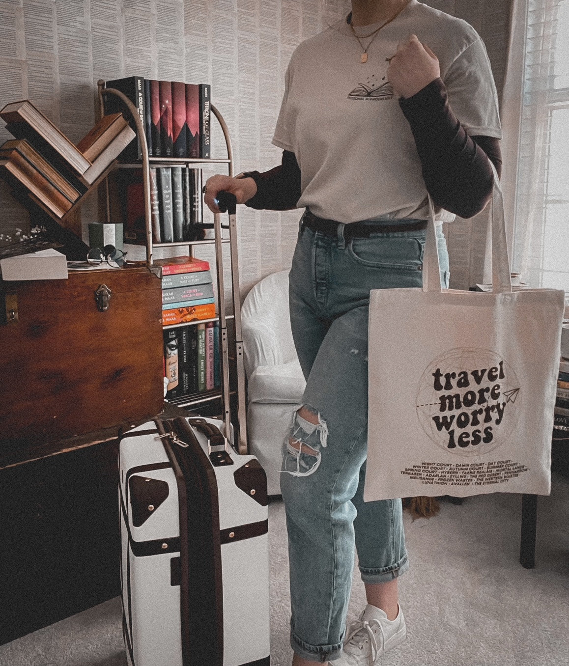FICTIONAL WANDERLUST TOTE