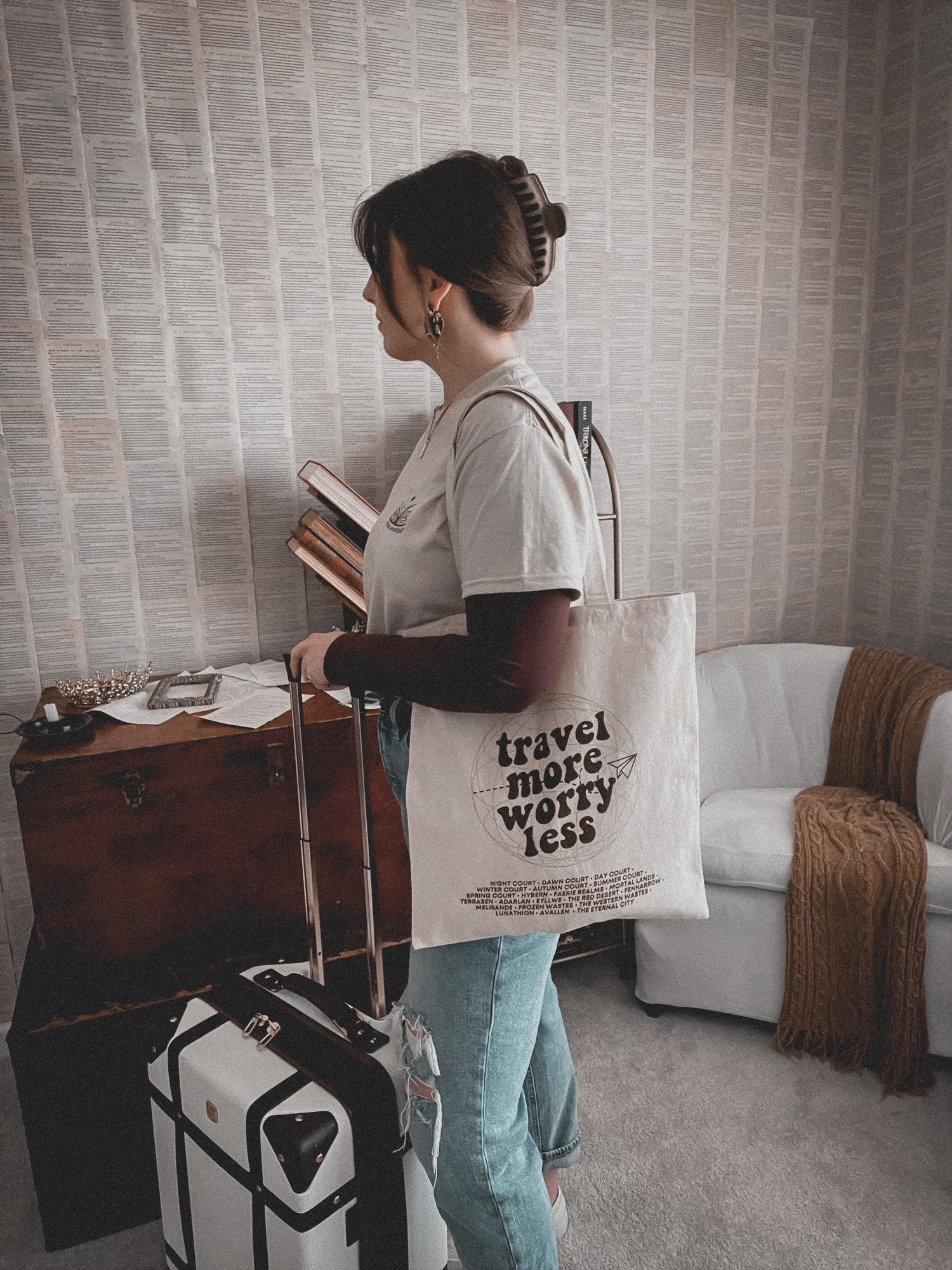 FICTIONAL WANDERLUST TOTE