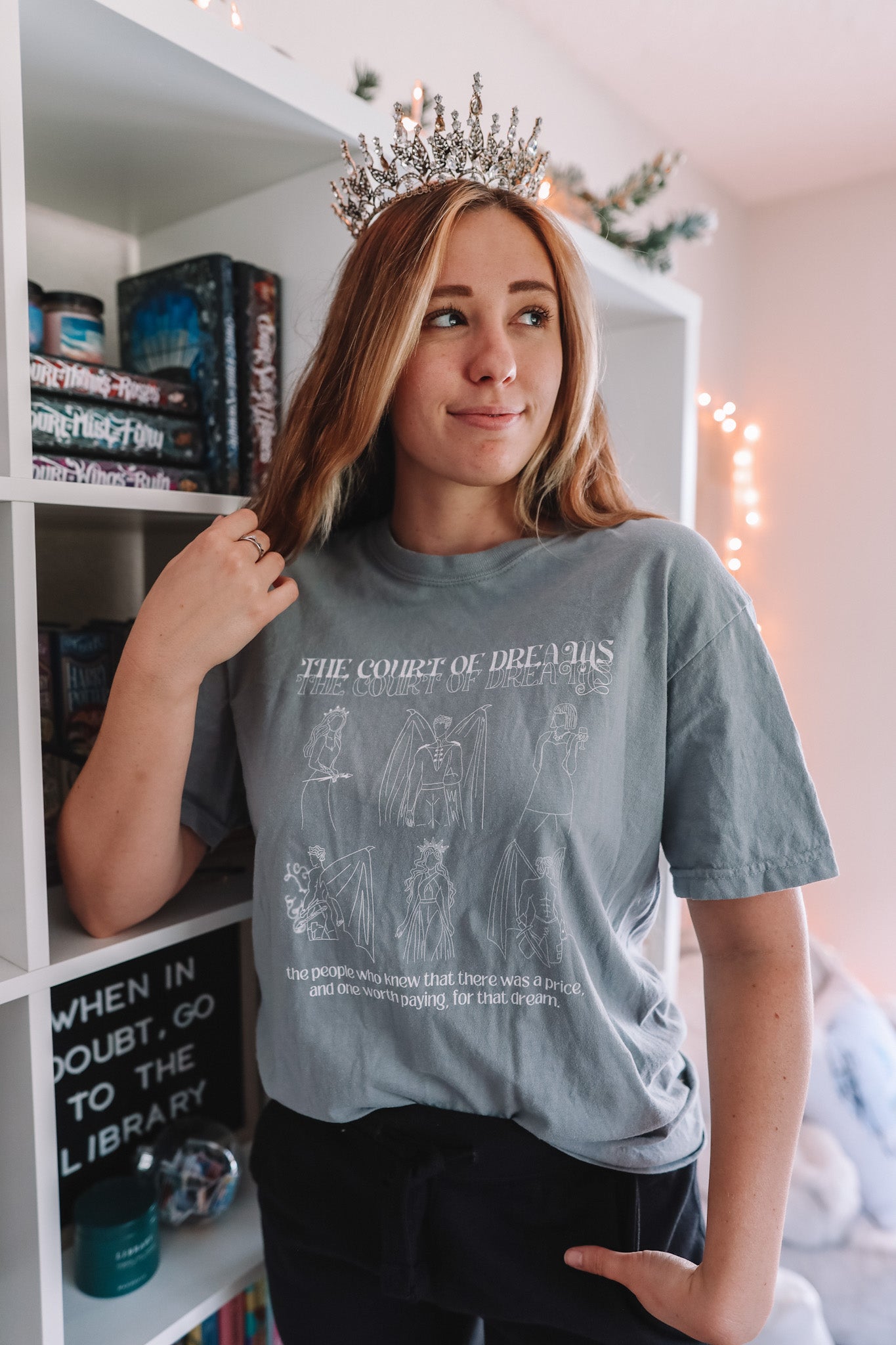 COURT OF DREAMS TEE